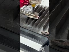 1500W हैंडहेल्ड फाइबर लेजर वेल्डर यूरोपीय मानक